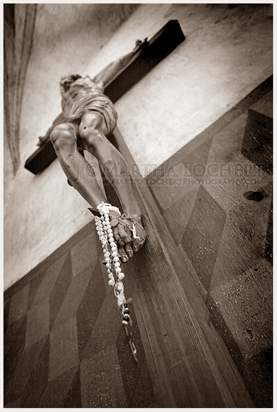 Crucifix_9381